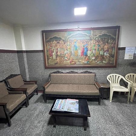 Sri Durgamba Lodge Bangalore Extérieur photo