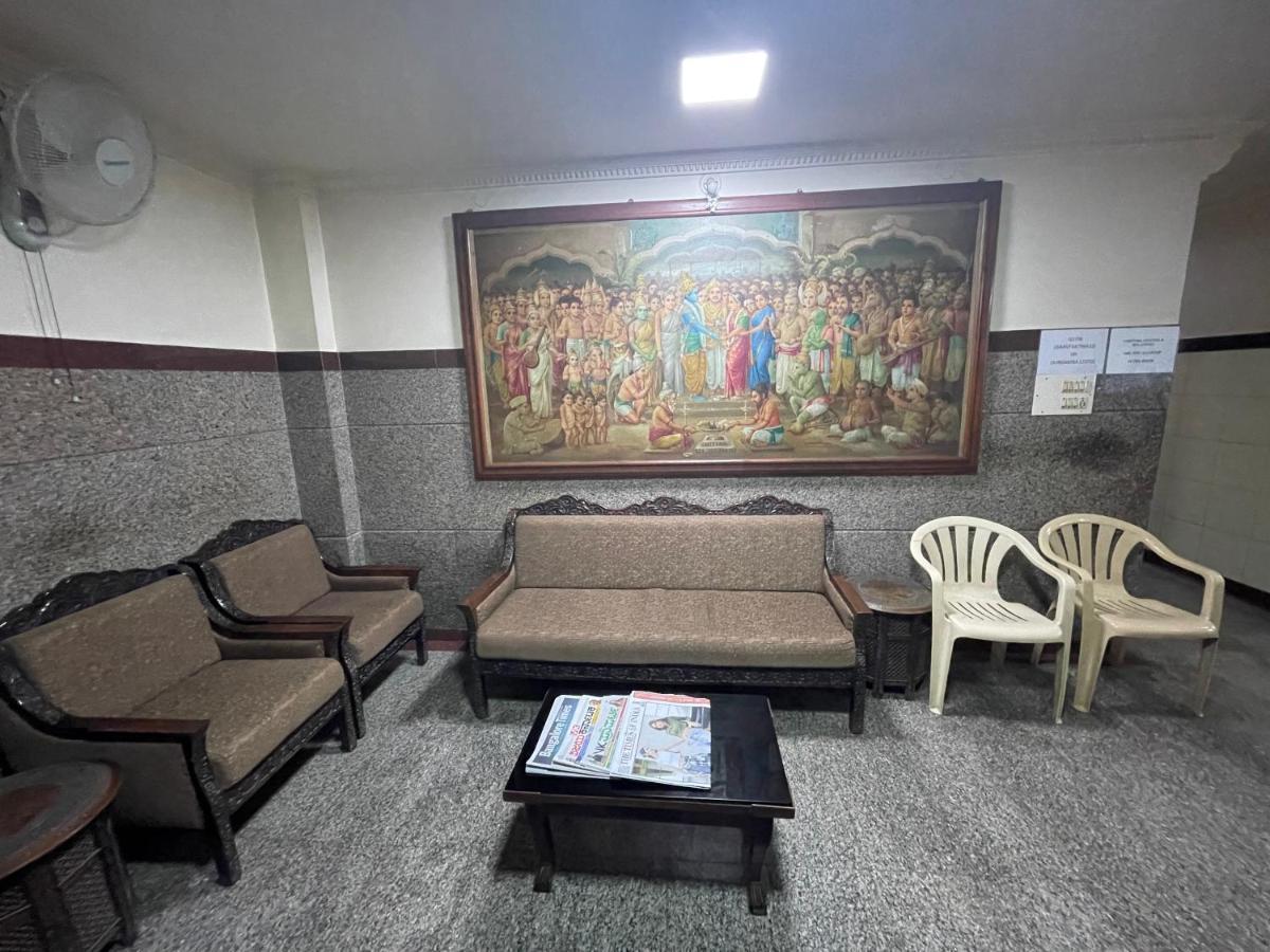 Sri Durgamba Lodge Bangalore Extérieur photo