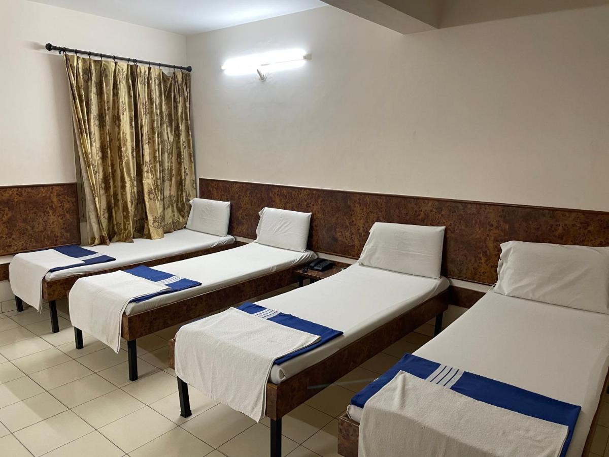 Sri Durgamba Lodge Bangalore Extérieur photo
