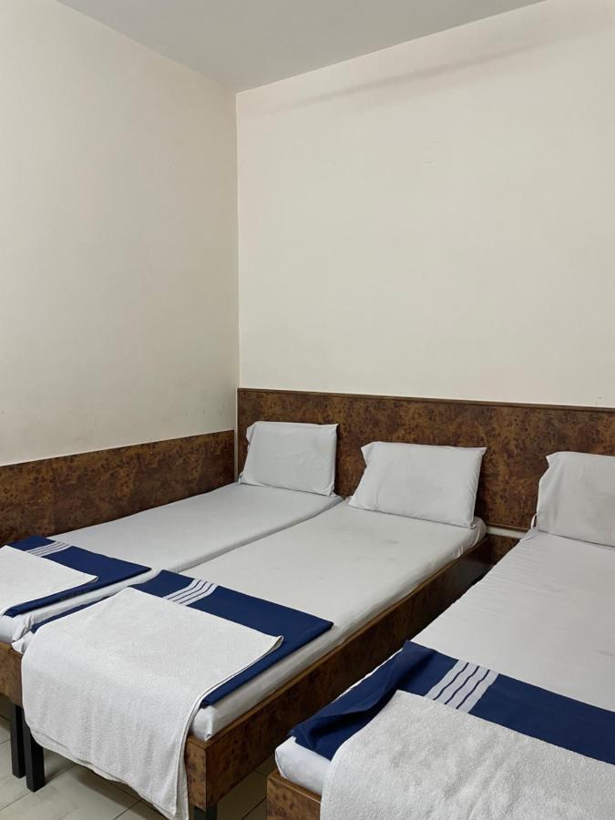 Sri Durgamba Lodge Bangalore Extérieur photo