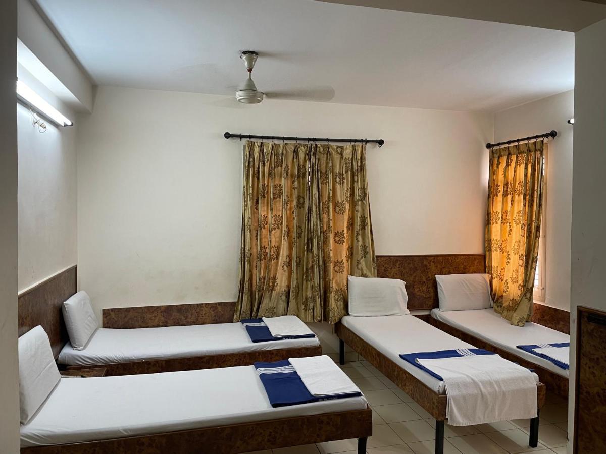 Sri Durgamba Lodge Bangalore Extérieur photo